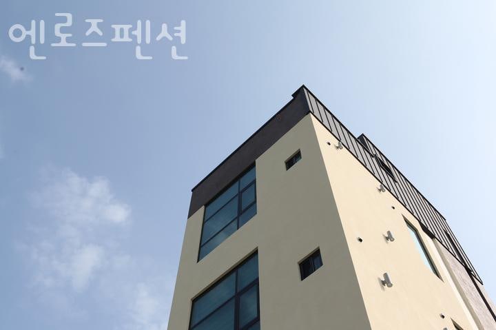 엔로즈펜션 사진 2