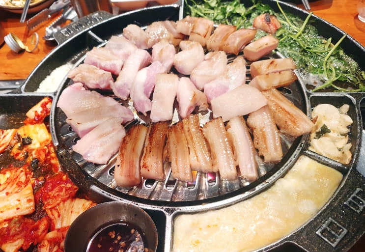  인생 최고 껍데기 맛집 방이동 일월고기 필살껍데기