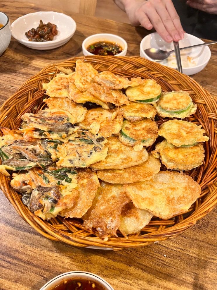  청주 • 맛있는데다가 양도 많은 막걸리 전맛집, 해란강