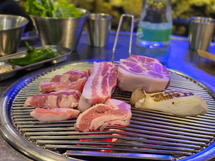  성산흑돼지 맛집 ::전망좋은횟집 흑돼지 성산본점::