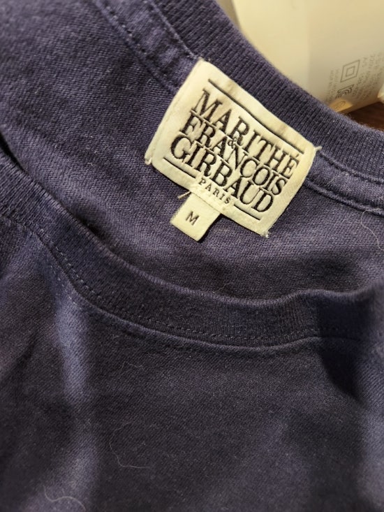 마리떼프랑소와저버 W CLASSIC LOGO TEE 클래식 로고 반팔티셔츠 네이비 M사이즈 후기, 착샷
