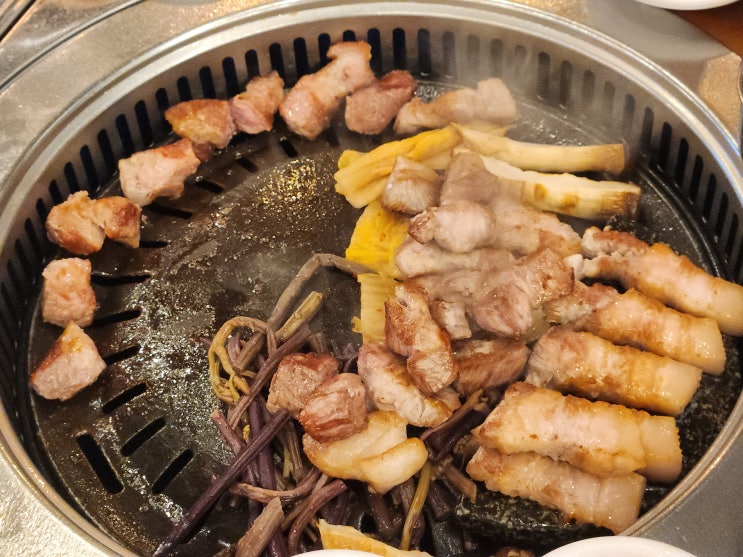  부산 광안리 수변공원 맛집 고반식당 구워주는 고깃집