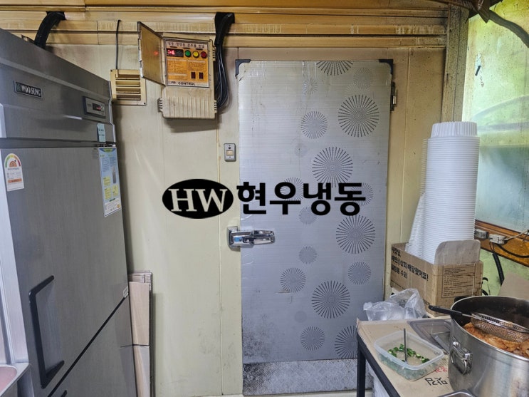 울산냉동창고수리 응축기팬모터 교체수리 울산냉동창고수리 응축기팬모터 교체수리