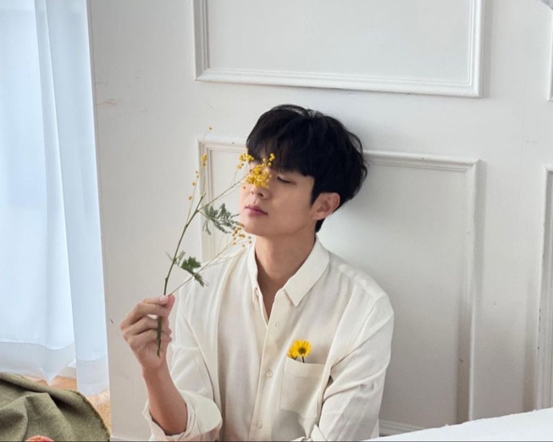 최우식 머리 / 최우식 / 그해 우리는 / 멜로 무비 / 최우식 헤어스타일 / 쉐도우펌 / 베이비펌