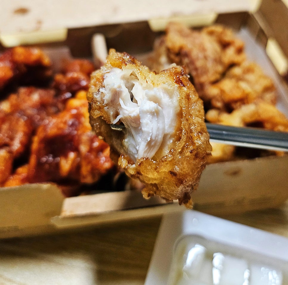 교촌치킨 진월점 사진 6