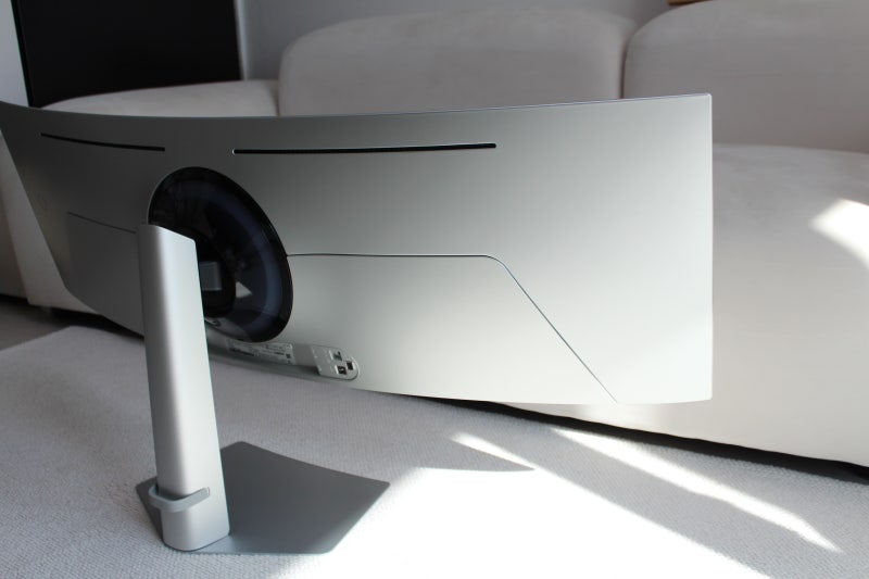 OLED모니터 삼성 오디세이 G9 S49DG930 리뷰