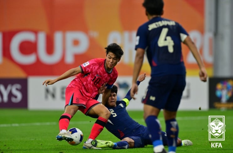 동점골' <b>이창원호</b>, 일본과 1-1 <b>무승부</b>... 우즈벡과 8강서 격돌