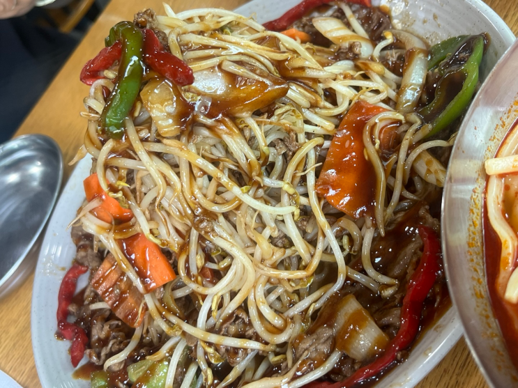  양평 당일치기 여행갈 때 꼭 가야하는 현지인 맛집 파육칼과 차돌숙주볶음