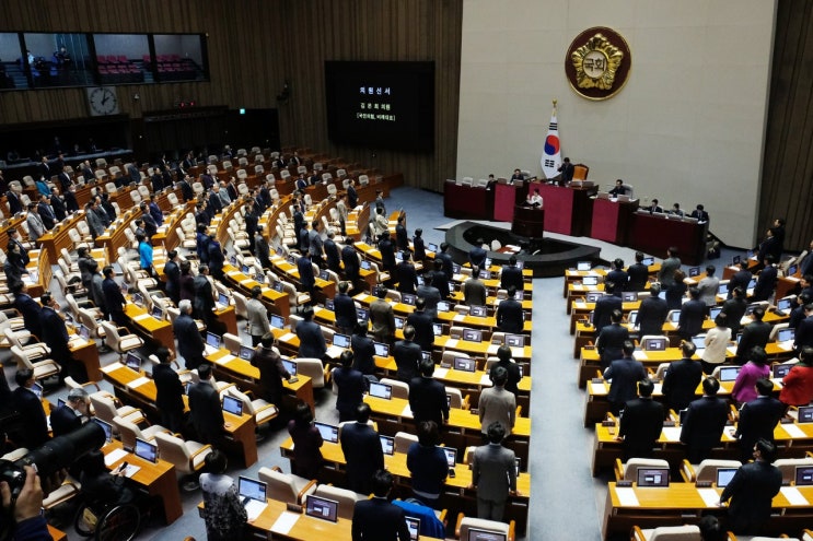 국회 국방위에서 벌어진 충돌: <b>박선원</b> 의원과 김현태 단장의... 
