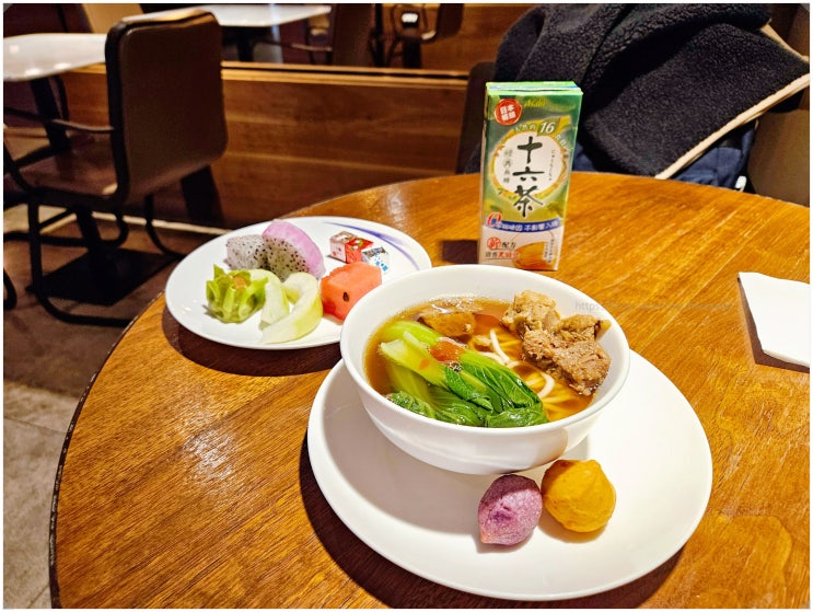  타오위안 공항 제1터미널 중화항공 라운지_ 대한항공 KAL 프레스티지 탑승자는 무료이용 가능