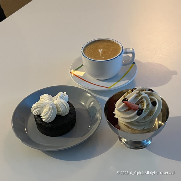  [울산 남구 카페] 피벗 Pivot 시그니처 기네스케이크 맛집