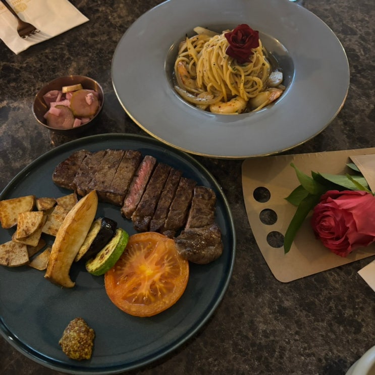  강남 소개팅 신사역 데이트 맛집 어썸로즈
