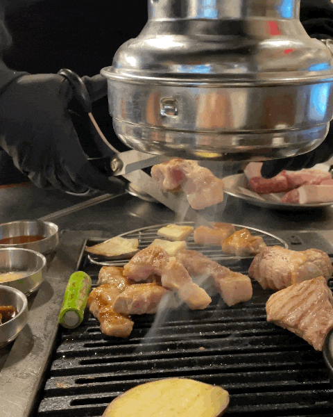  오목교역 맛집 뭉텅, 육즙 터지는 두툼한 고기의 향연 시그니처 특밥까지