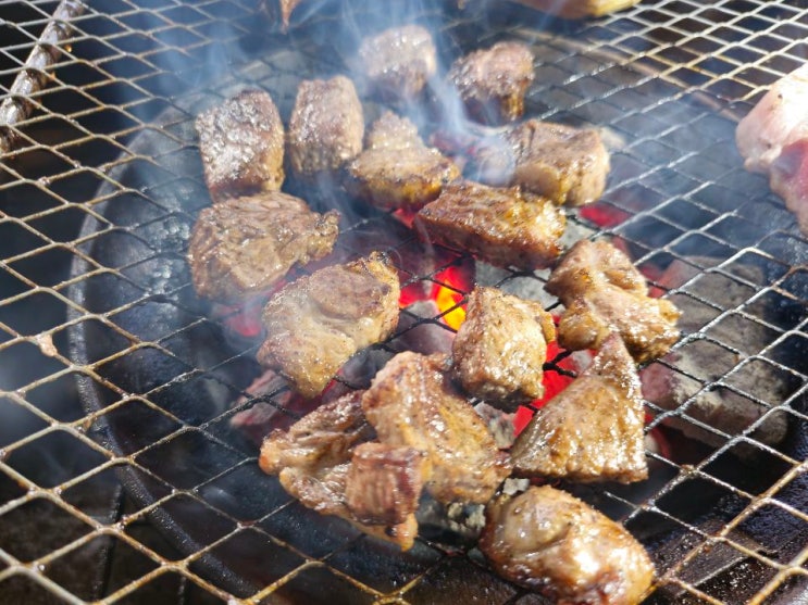  남이섬 근처 숯불바베큐 전문점 여우사이 남이섬맛집으로 추천