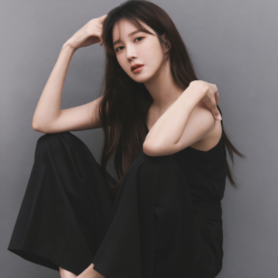 <b>이지아 조부 친일</b>파 <b>논란</b> 350억 땅 상속 입장 사과문 <b>친일</b>행위... 