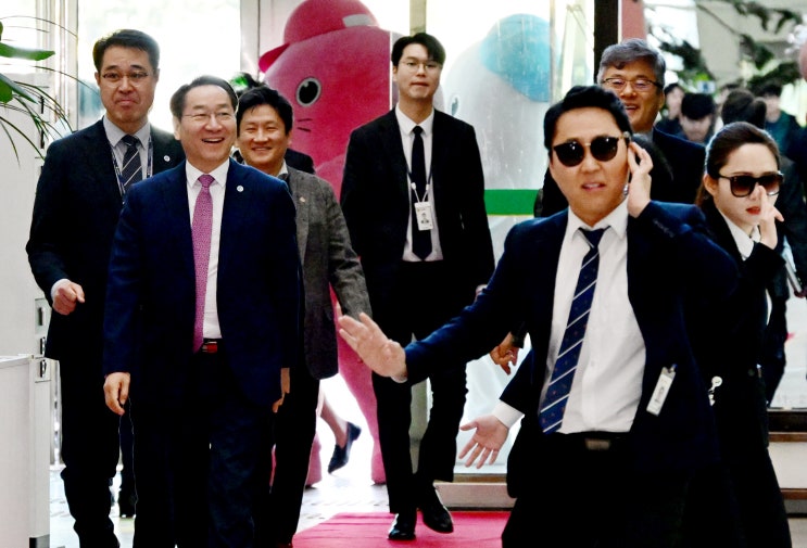 [뉴스하다] 대권 행보 <b>유정복</b> 인천<b>시장</b> 연두방문에 군구 과잉 의전