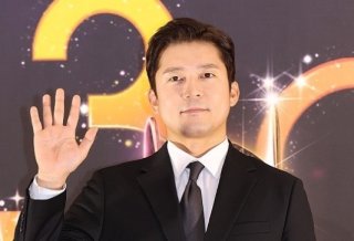 <b>김대호</b> 아나운서 <b>원헌드레드</b>와 <b>전속 계약</b> 체결