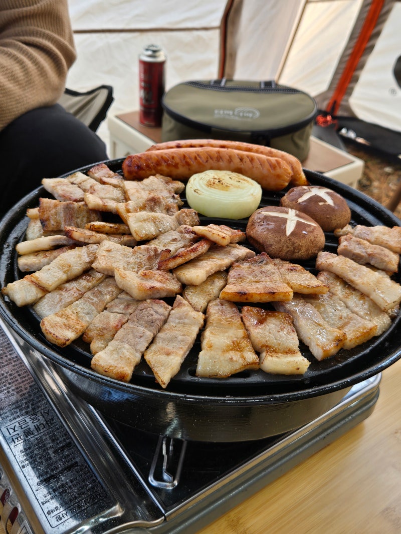 [캠핑 고기그릴 추천] 숯불, 가스 겸용 캠핑 필수템! '디바디바 BB2 그릴팬'