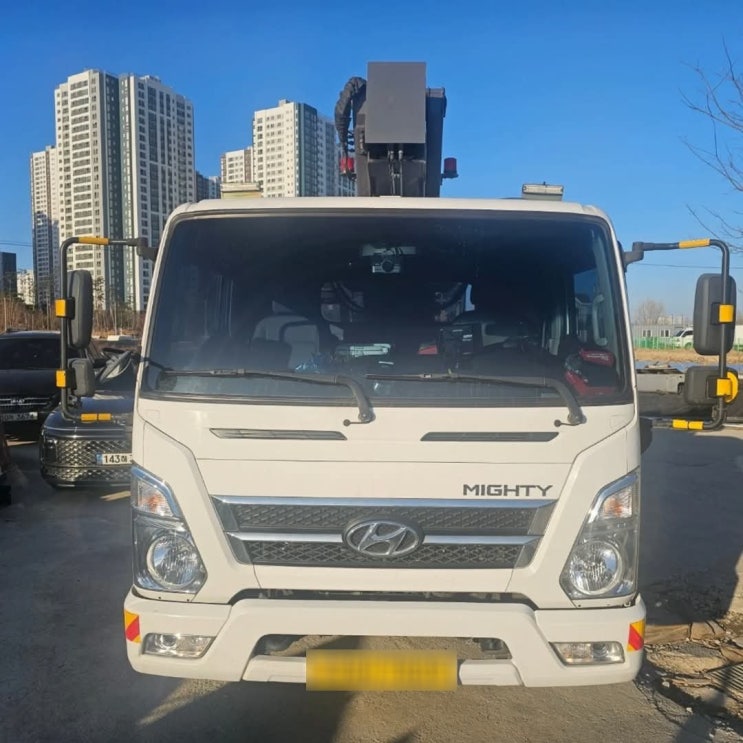 현대 스카이한신 32M 2019년식 8500만원 판매합니다. 현대 스카이한신 32M 2019년식 8500만원 판매합니다.