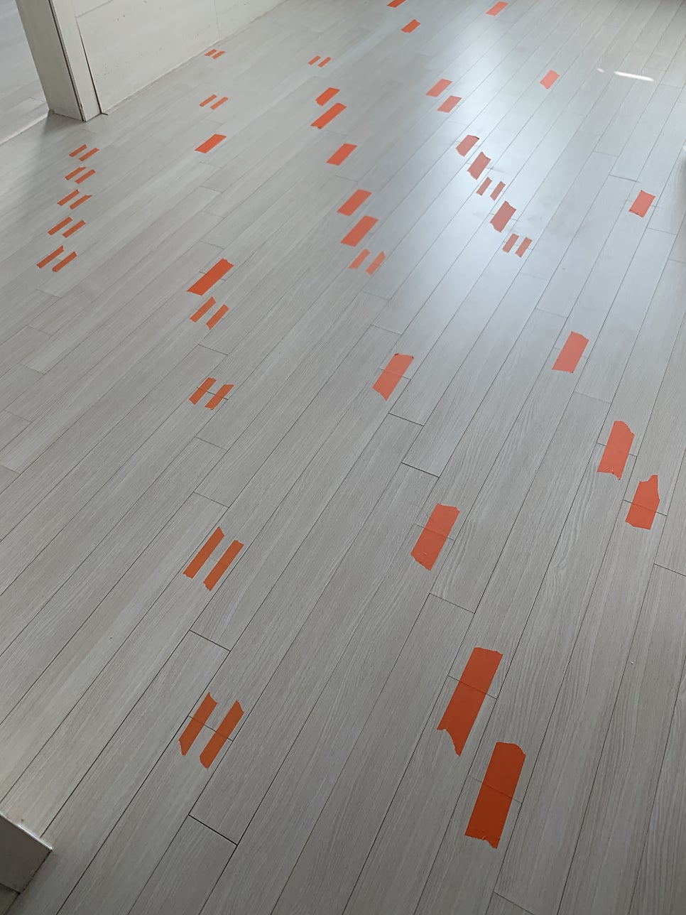 강화마루사이벌어짐 틈새복원작업
