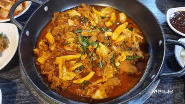  코타키나발루 한식맛집 신라식당 김치찌개 갈비 전 오삼불고기