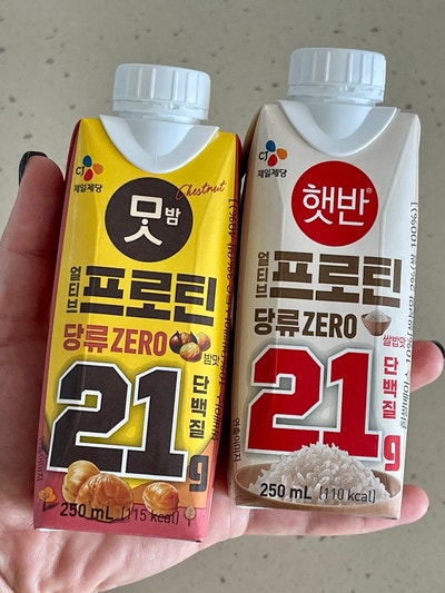  다이소에서 파는 당 제로 얼티브프로틴 맛밤맛과 햇반맛 내돈내산 비교해보기