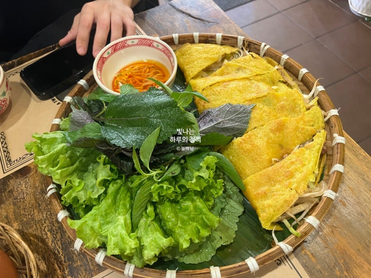 호치민 여행 첫맛집 벱메인에서 반쎄오, 볶음밥, 스무디까지