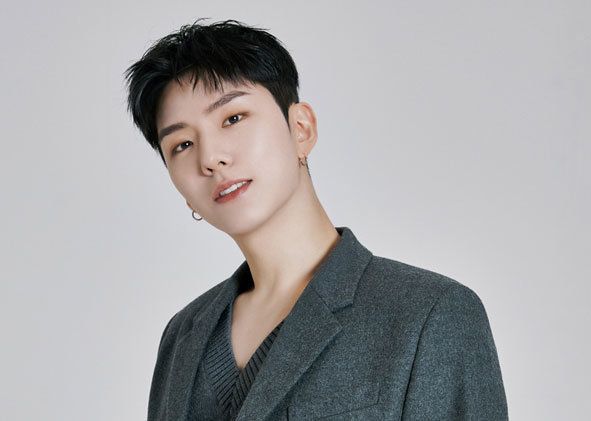 <b>몬스타엑스 기현</b>, 만기<b>전역</b>! ‘케이팝의 신’ 팬 품으로 돌아온다