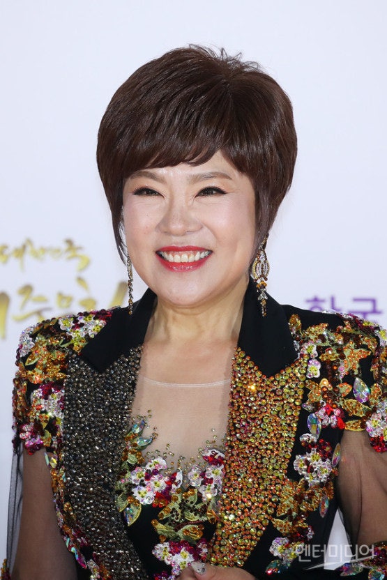 김연자가발