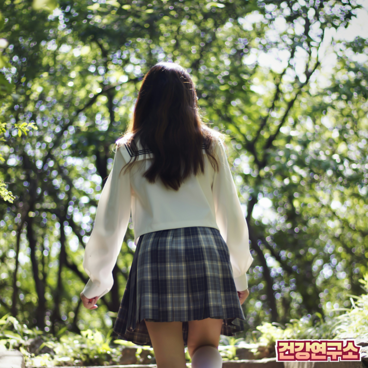  교복 입은 성인 영상도 아청물? 아청물 판단 기준과 처벌 수위 완벽 정리