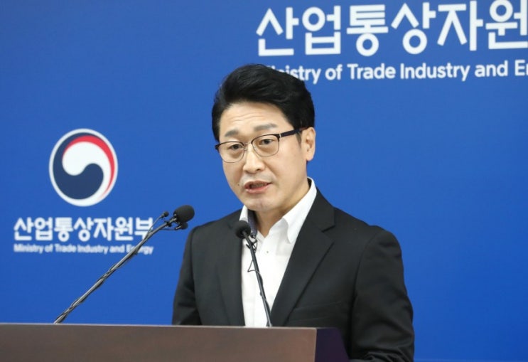 올봄 전력 역대 최저수요 전망…태양광 등 재생에너지 발전량 남아돈다 올봄 전력 역대 최저수요 전망…태양광 등 재생에너지 발전량 남아돈다
