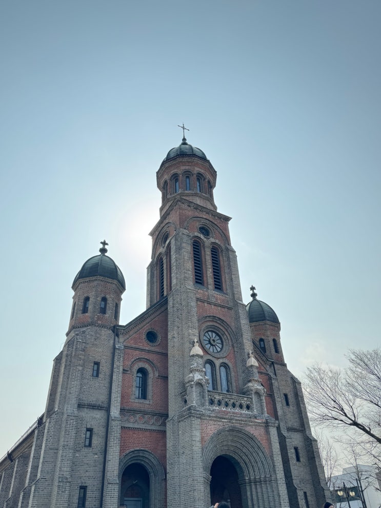  전주 여행 기록_ 전동성당, 전주한옥마을 먹거리(길거리야, 닭날개볶음밥, 오짱, 만년닭강정) 뿌시기