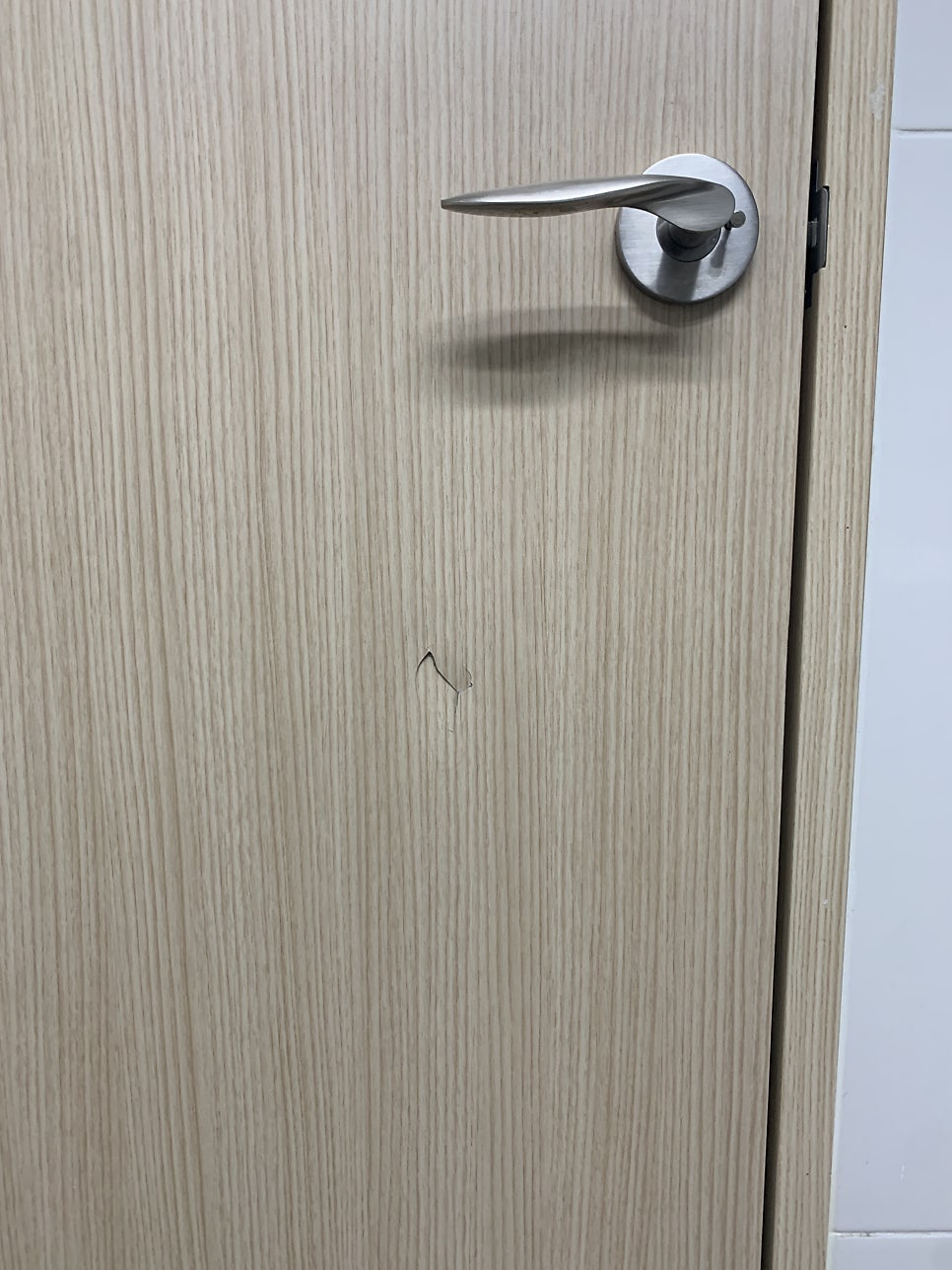 화장실문보수 욕실문시트지복원