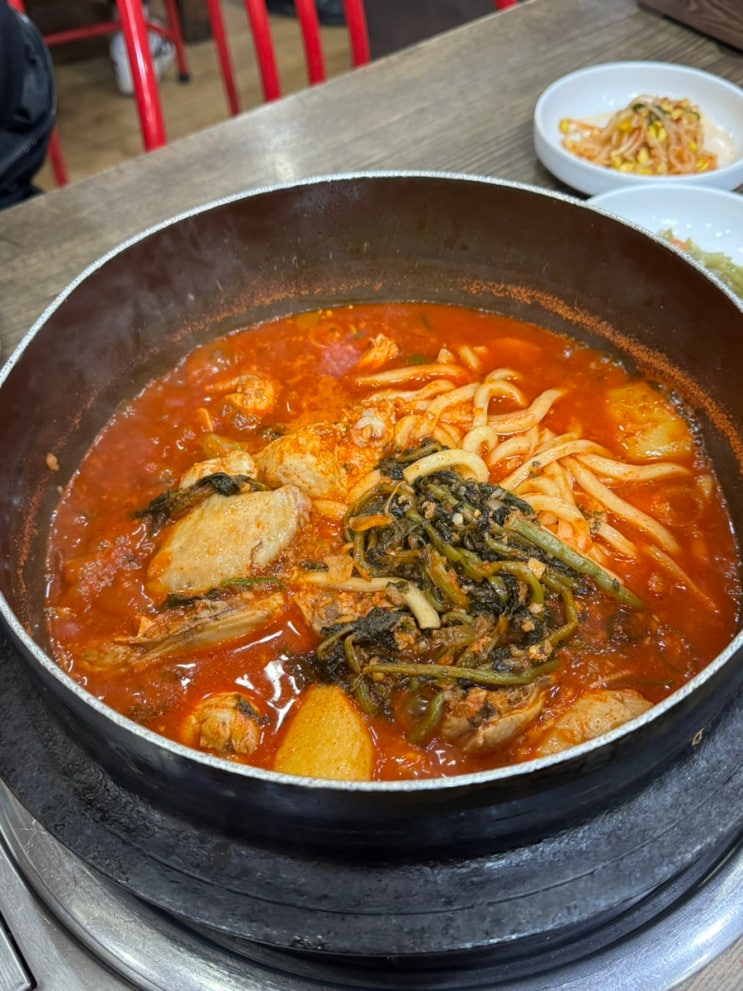  문래역 노포 맛집 웨이팅 필수 윤심이네 시래기닭매운탕