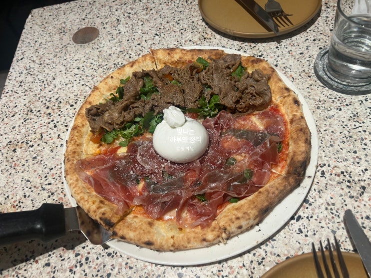 호치민에서 제대로 된 화덕피자 PIZZA 4P's 포피스피자