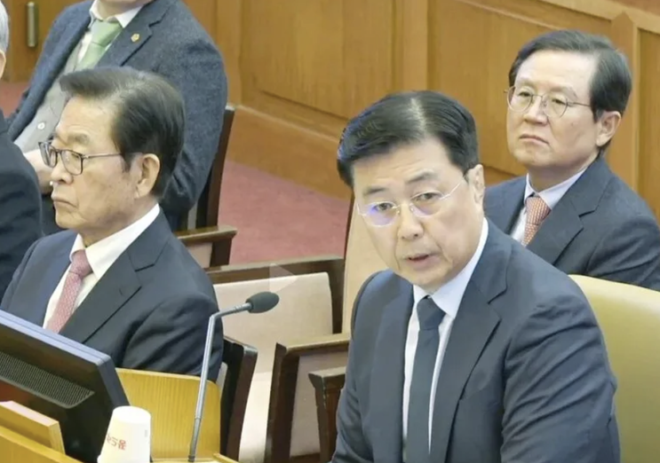 <b>윤석열</b>, <b>계엄</b> 선포 후 방첩사에 지시… <b>여인형</b>의 행동은... 