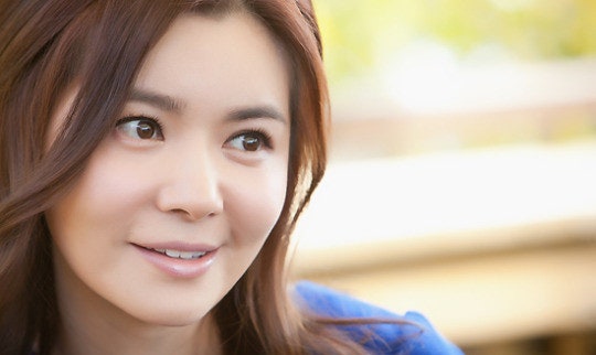 장서희, 새로운 시작! 사랑 대신 일로 돌아온 그녀의 매력 프로필 나이 가족 학력 인스타그램....