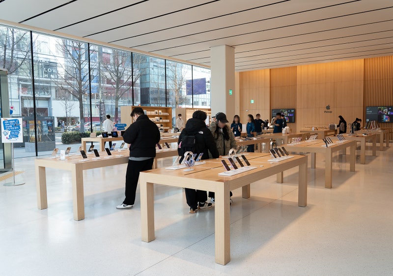 애플 스토어 홍대점(Apple 홍대) 위치 및 주차 - M4 맥북 프로, 아이폰16 수령