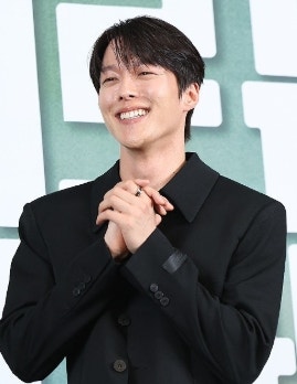 장기용 송혜교 소속사 UAA 전속계약