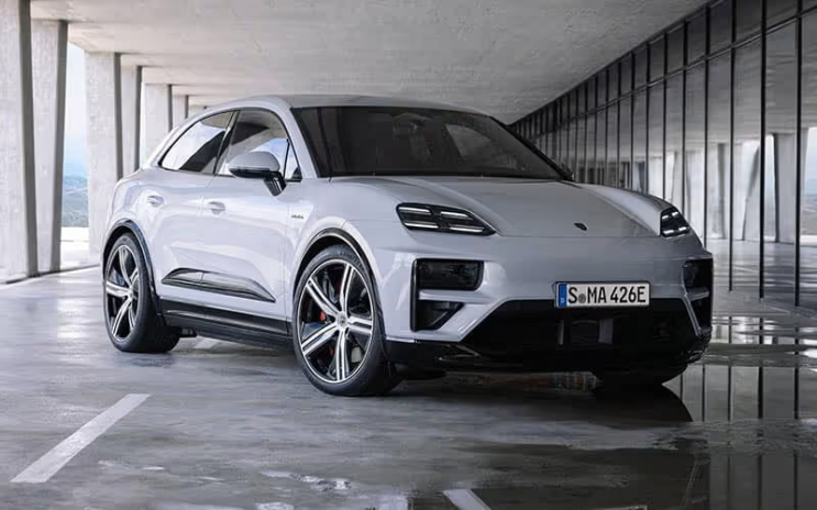   포르쉐 마칸 EV vs 테슬라 모델 Y: 프리미엄 전기 SUV, 승자는 누구?