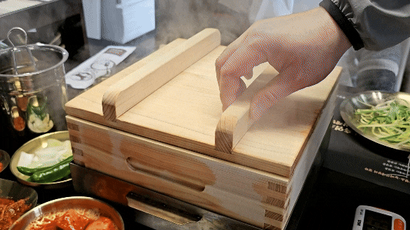  방배동 맛집 본흑염소능이삼계탕 진짜 흑염소 보양식