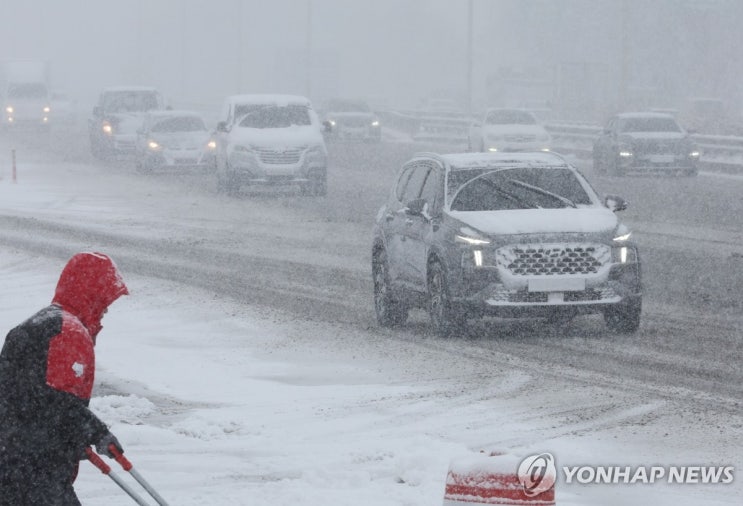 보험연 "車보험 손해율 급등…실손초과 보험금청구 억제해야" 보험연 "車보험 손해율 급등…실손초과 보험금청구 억제해야"