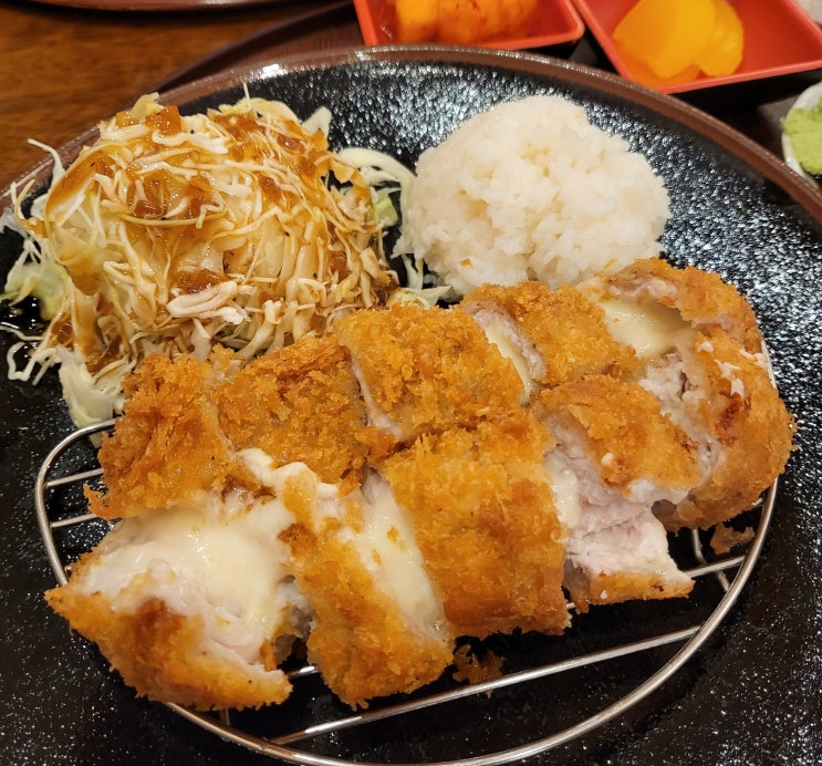 평촌 오비즈타워 맛집 식당 우모동 치즈돈가스 평촌 오비즈타워 맛집 식당 우모동 치즈돈가스