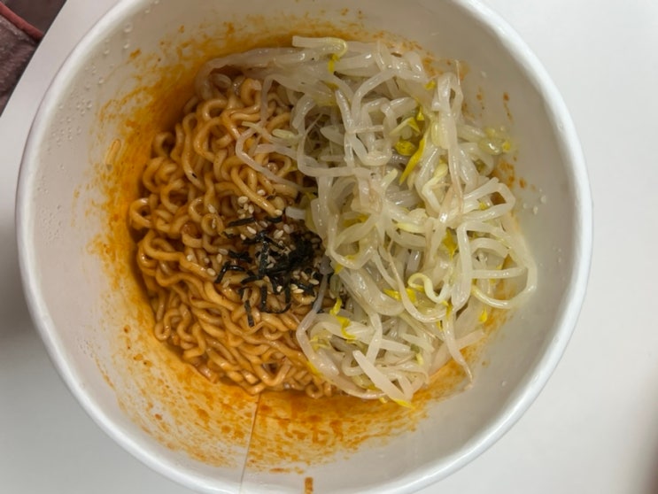  불닭볶음면 꿀 조합 추천 레시피 ‘숙주 불닭볶음면’