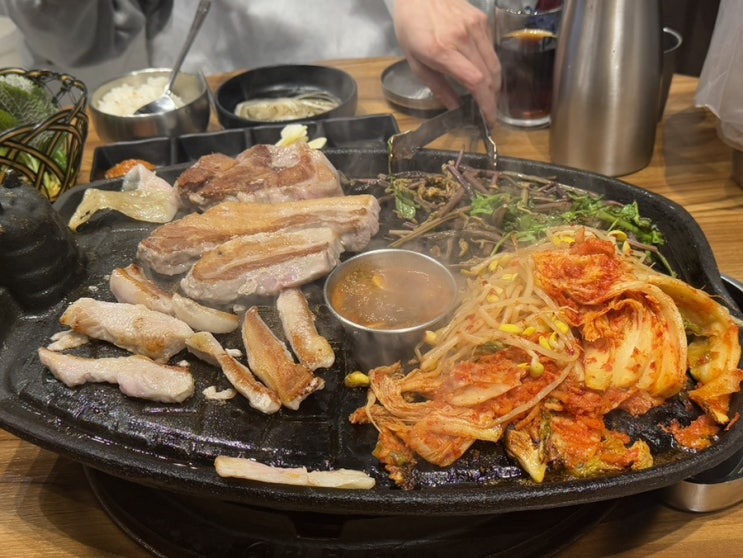  개봉동 삼겹살 맛집 대빛식당 생삼겹 뚝배기알리오올리오 조합 완벽