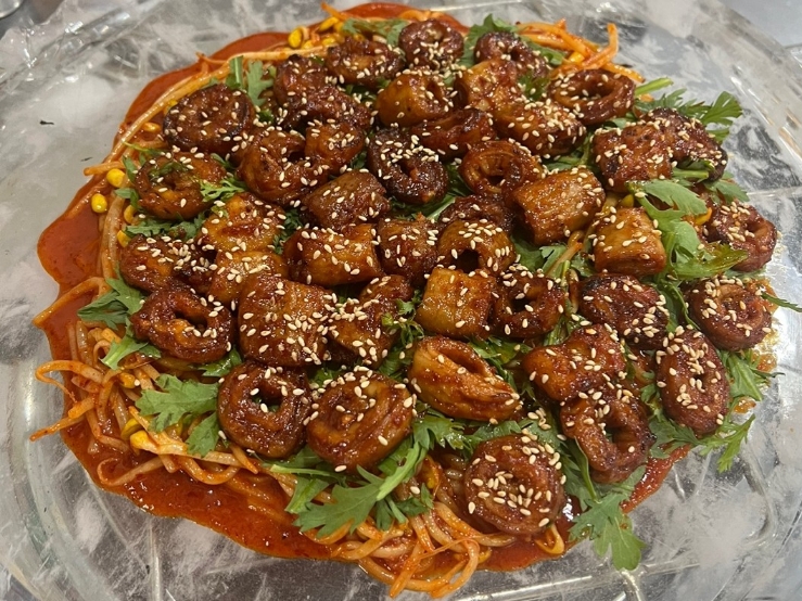  연신내 소문난 맛집 매콤한 막창 내돈내산 맛집추천  콩나물에 싸먹는 수정불막창