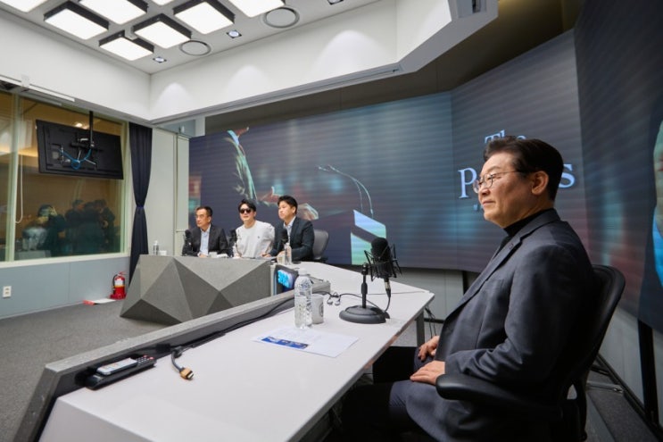 <b>이재명</b> “<b>한미동맹</b> 특별하지만 일방적으로 끌려다니면 안 돼”