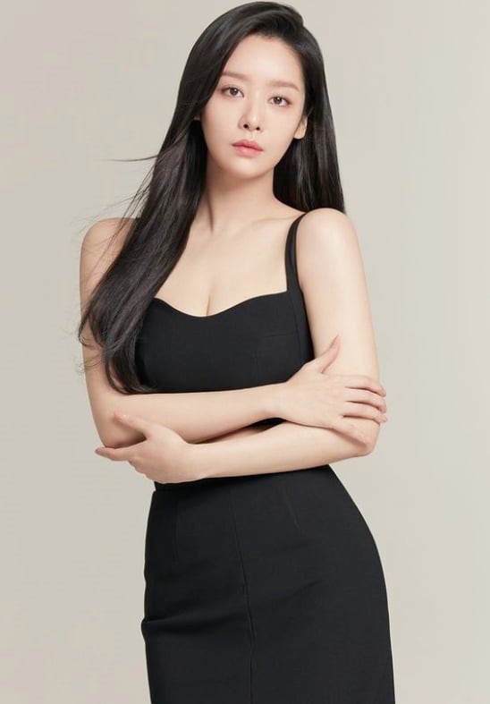 차주영 사주 분석 (신축일주)