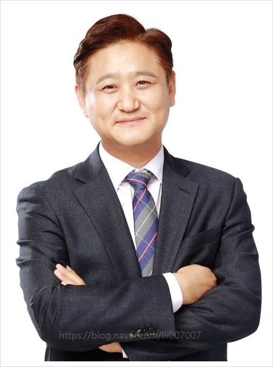 부동산 1타강사 최성진 별세 아내 나이 사망원인이유 박문각강사
