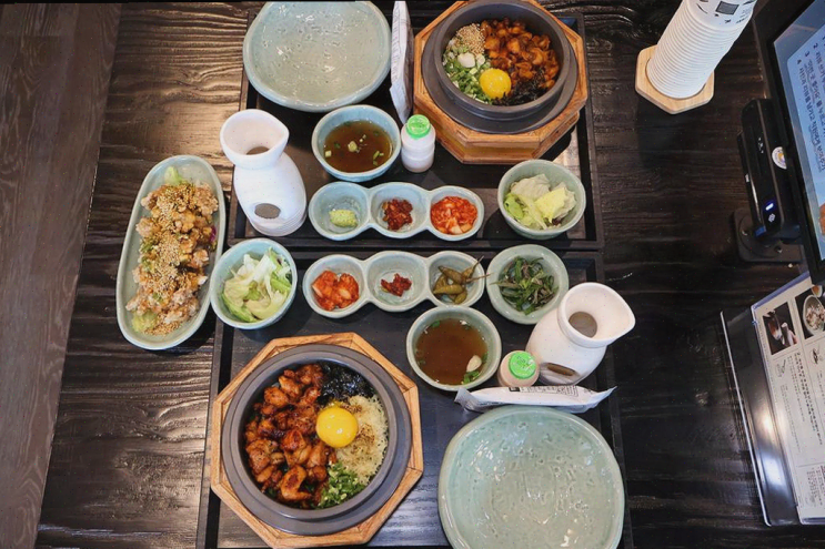  범계 맛집, 따뜻한 솥밥으로 점심시간을 녹여주는 솔솥 범계점